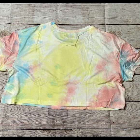 Pastel Tie Dye Cropped Top/Short Lounge Set NWT - Picture 7 of 9